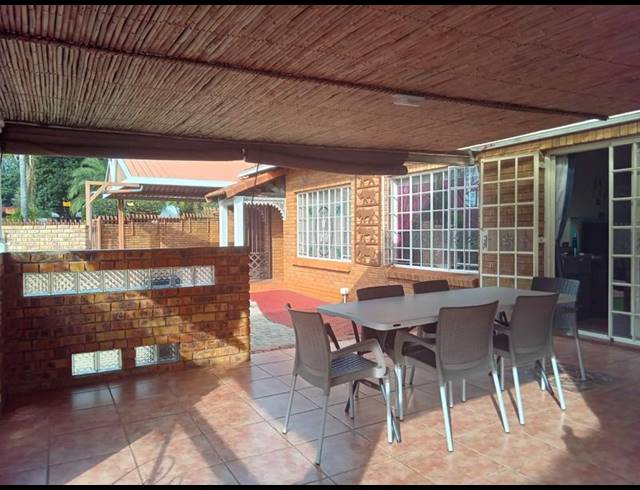 3 BEDROOM HOUSE FOR SALE IN WIERDA PARK